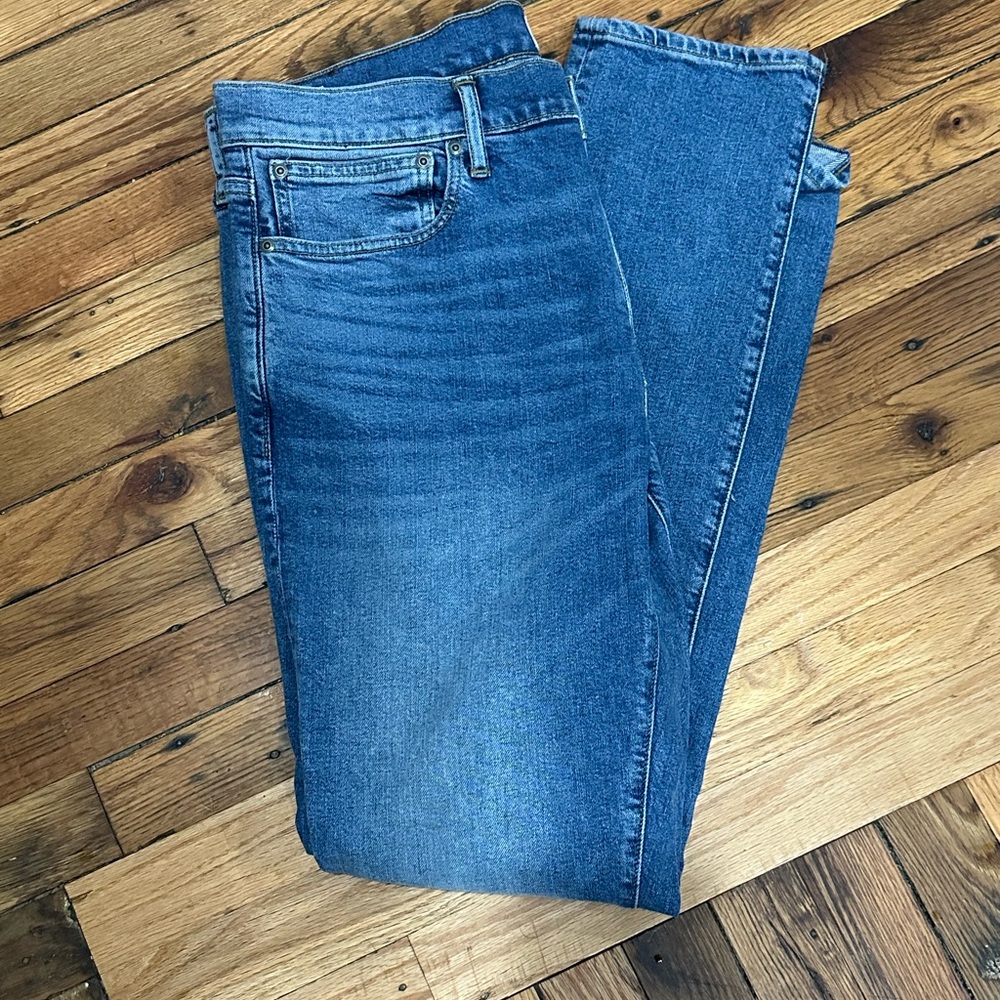 J. Crew Men's Slim Straight Jeans in Medium Blue Wash